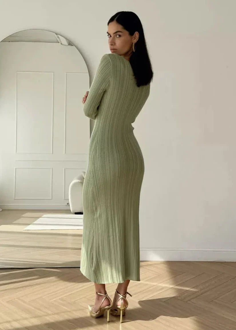 Elegant Ribbed Knit Long Sleeve Dress