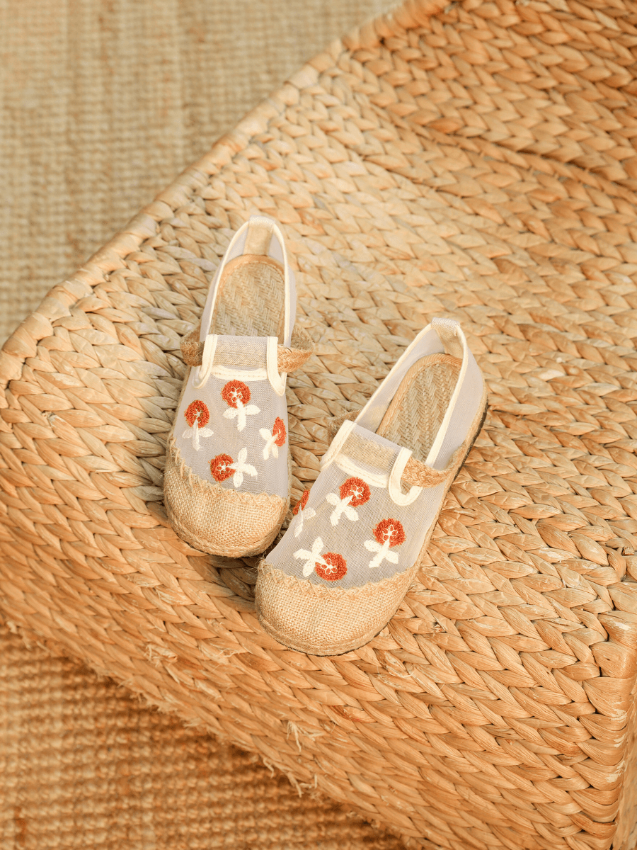 CACTUS ROSE | DAISY EMBROIDERED ESPADRILLE LINEN LOAFER