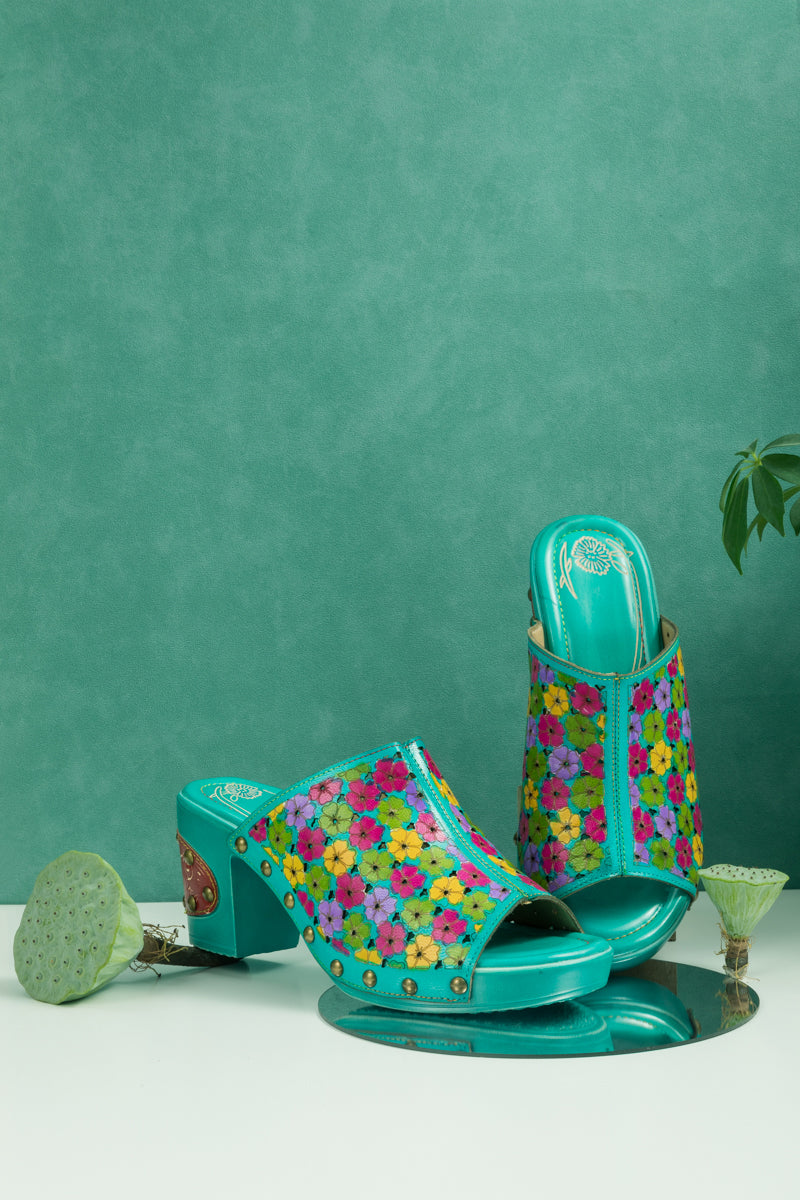 SOFFIA | DAISY EMBOSSED TURQUOISE LEATHER CLOG