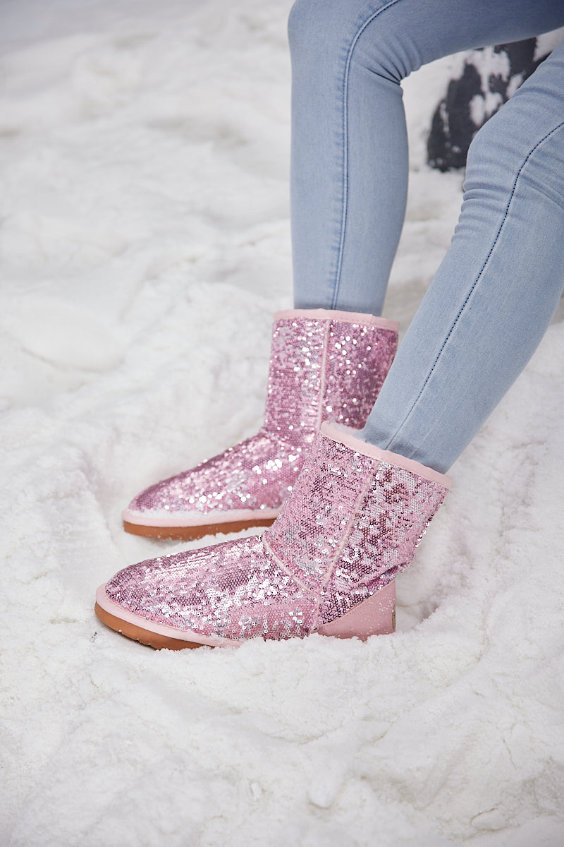 Smaibulun Ugg | Dallas Glam Sequin Shearling Boots - Baby Pink