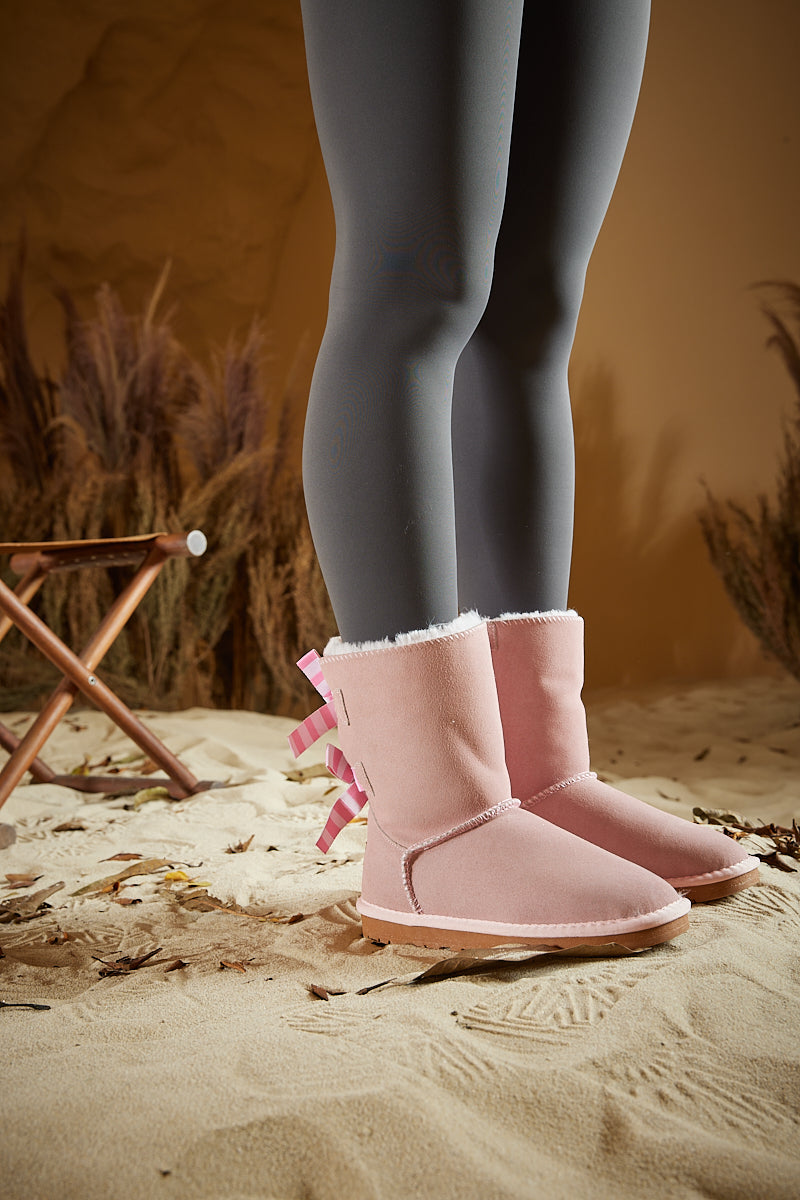 Smaibulun Ugg | Serenity Striped Bailey Bow Shearling Boots - Pink