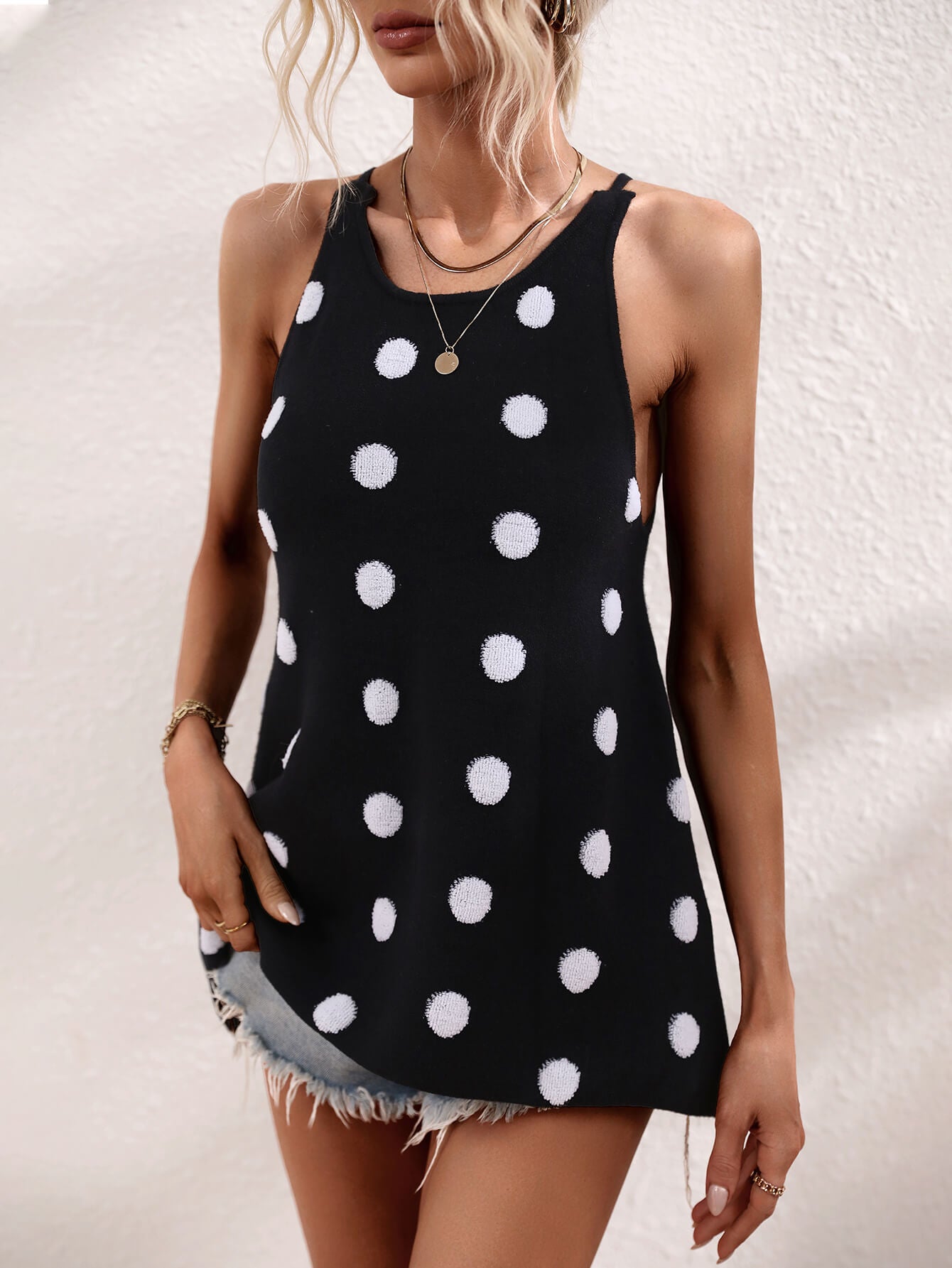 SURF SEASON KNIT POLKA DOT PATTERN TANK - BLACK