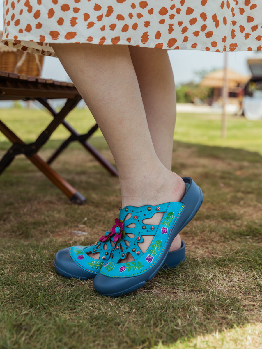 SOFFIA | Turquoise Floral-Applique Cutout Leather Sandal