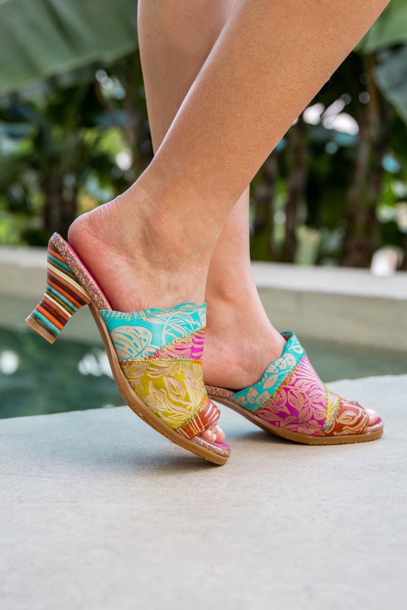 Soffia | Queen Retro Tropical Embossed Leather Sandal