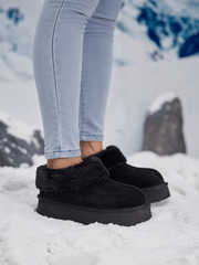 Smaibulun Ugg | Cuddle Up Wool Lined Suede Bootie - Black