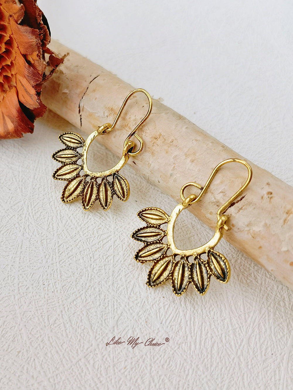 Vintage Leaf Earrings