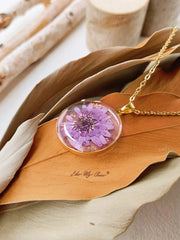 Resin Dried Flower Necklace for Nature Lovers