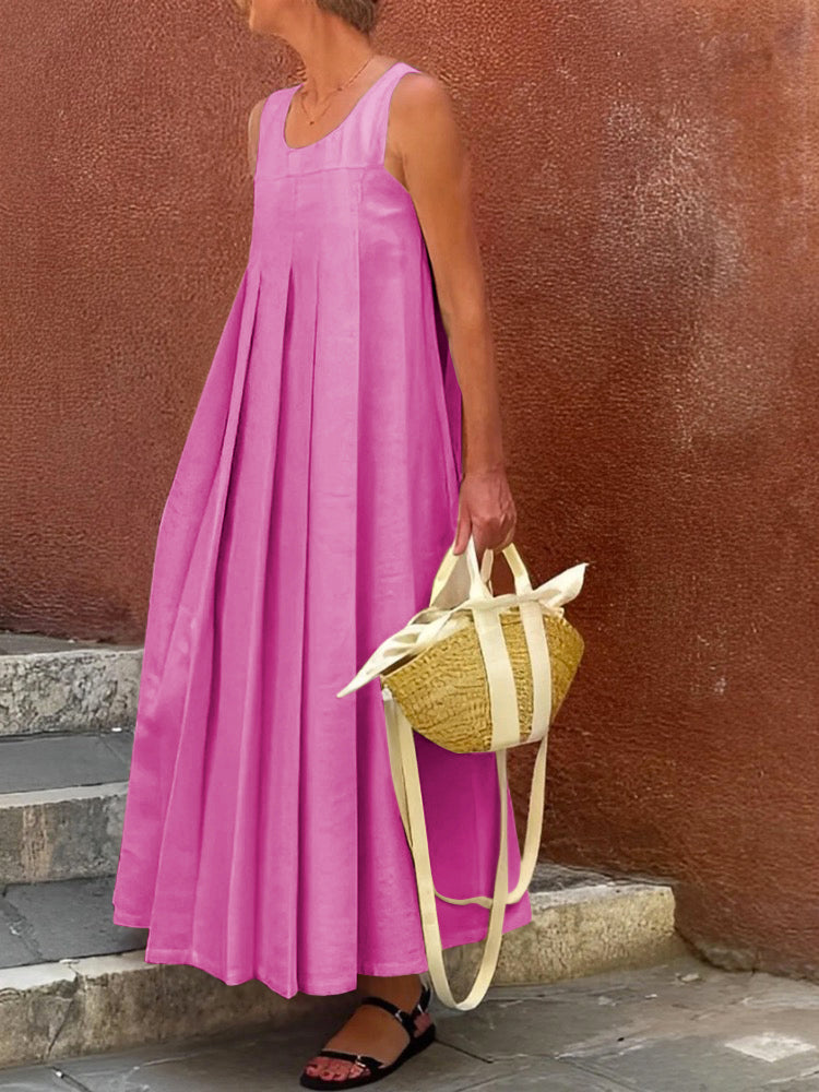 Loose Sleeveless Pleated Solid Color Round-Neck Maxi Dresses