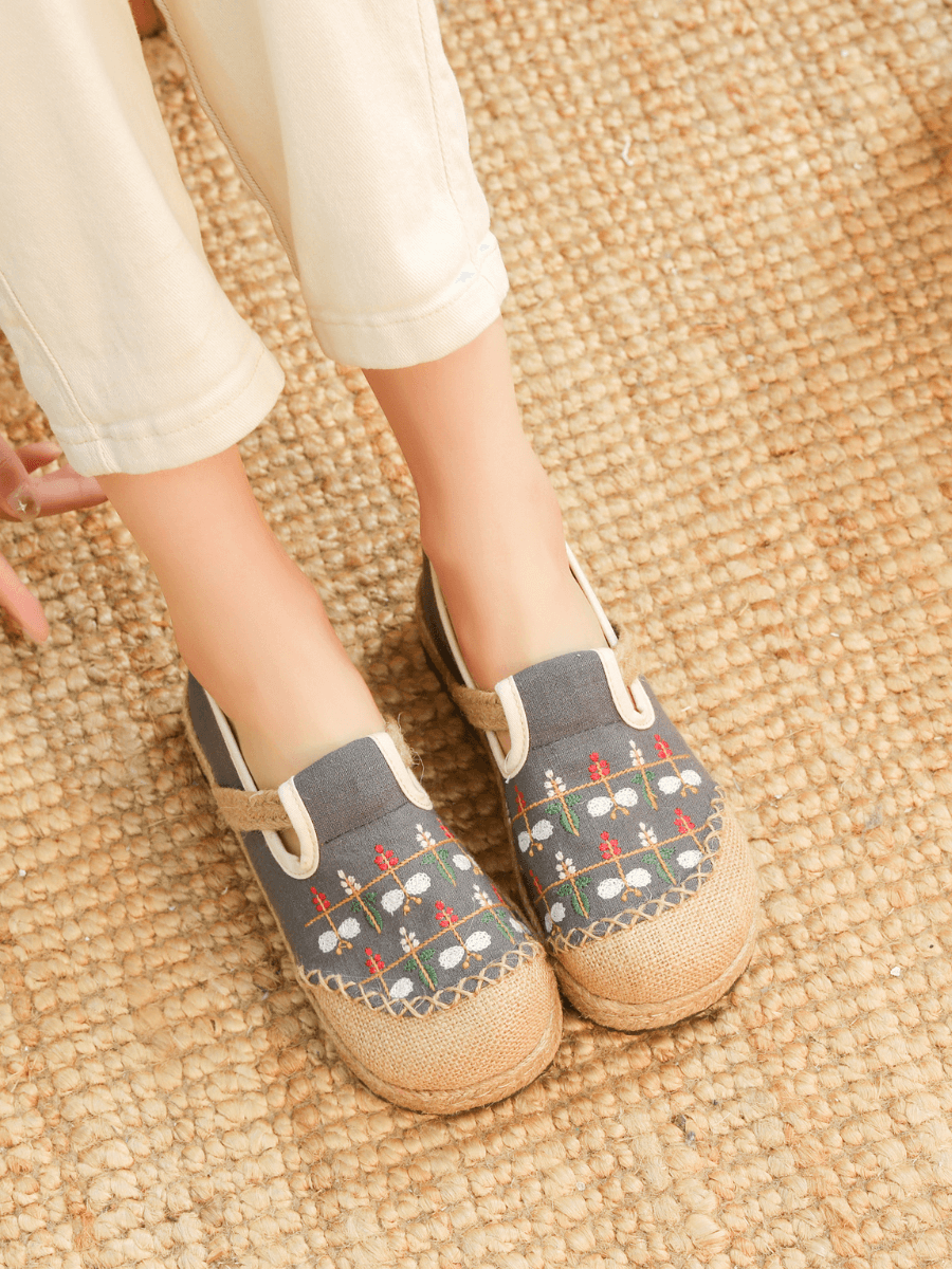 CACTUS ROSE | SWEET GARDEN EMBROIDERED LINEN ESPADRILLE - GREY