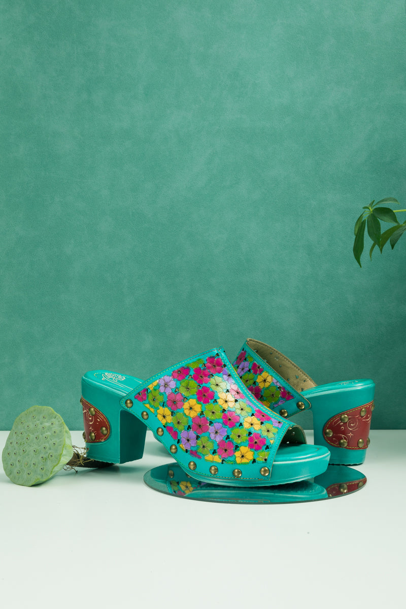 SOFFIA | DAISY EMBOSSED TURQUOISE LEATHER CLOG