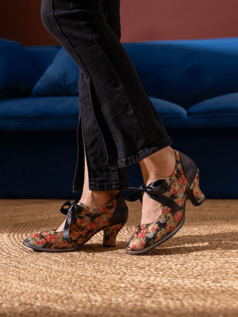 SOFFIA | STEFANIA FLORAL TIE BOW LACE-UP LEATHER PUMP