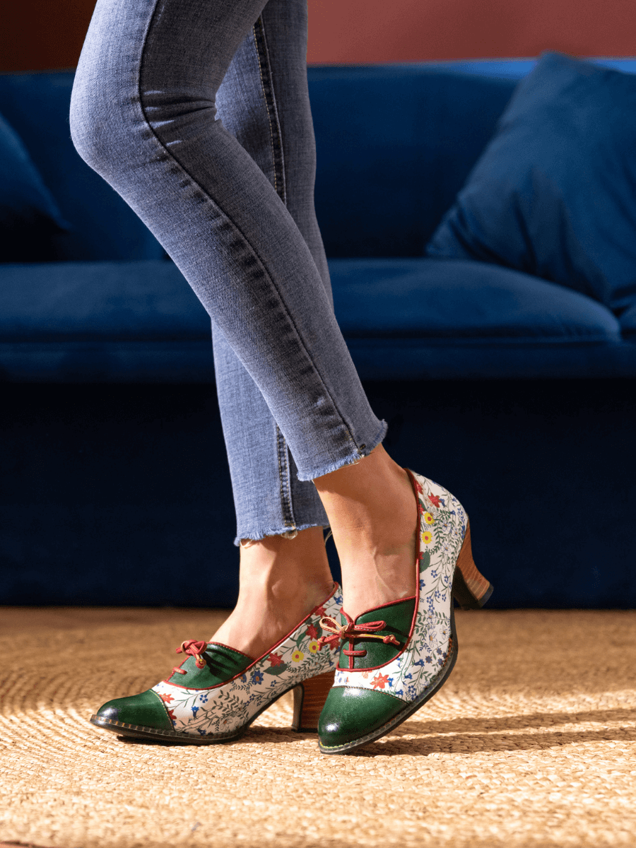 SOFFIA | LILY FLORAL KITTEN HEEL LEATHER PUMP