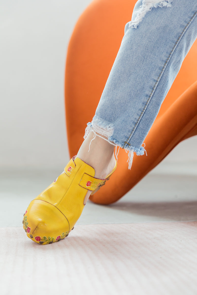 SOFFIA | FLORAL EMBOSSED YELLOW GENUINE LEATHER CLOG