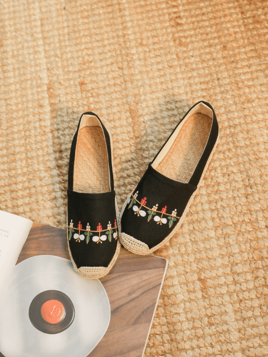 CACTUS ROSE | BLOSSOM EMBROIDERED LINEN ESPADRILLES - BLACK