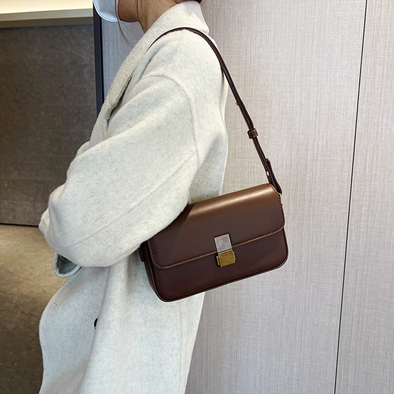 Elegant-Touch Crossbody Shoulder Bag