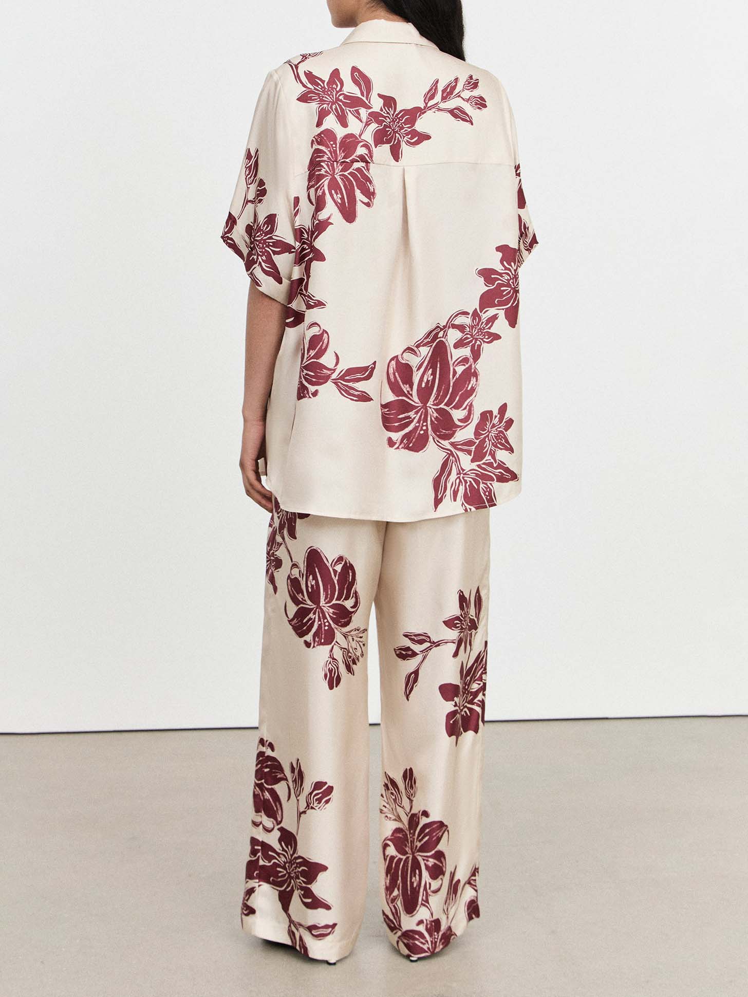 Modern Satin Floral Print Side Pocket Wide Leg Pants