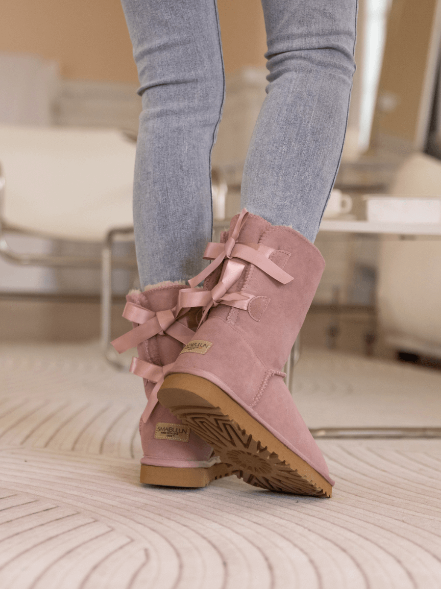 Smaibulun Ugg | Double Ballet Ribbon Bow Suede Shearling Boots - Taro