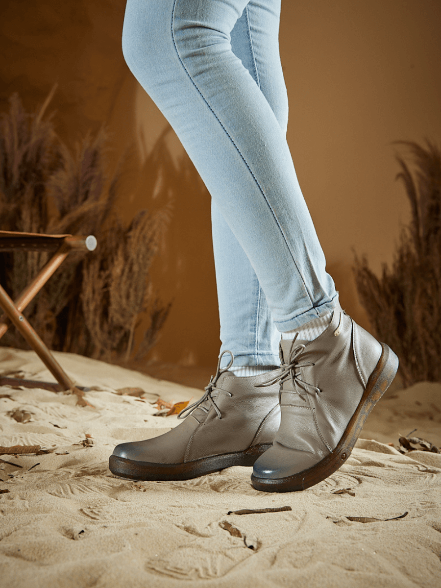 Rumour Has It | Brycen Low Ankle Leather Boots - Grey