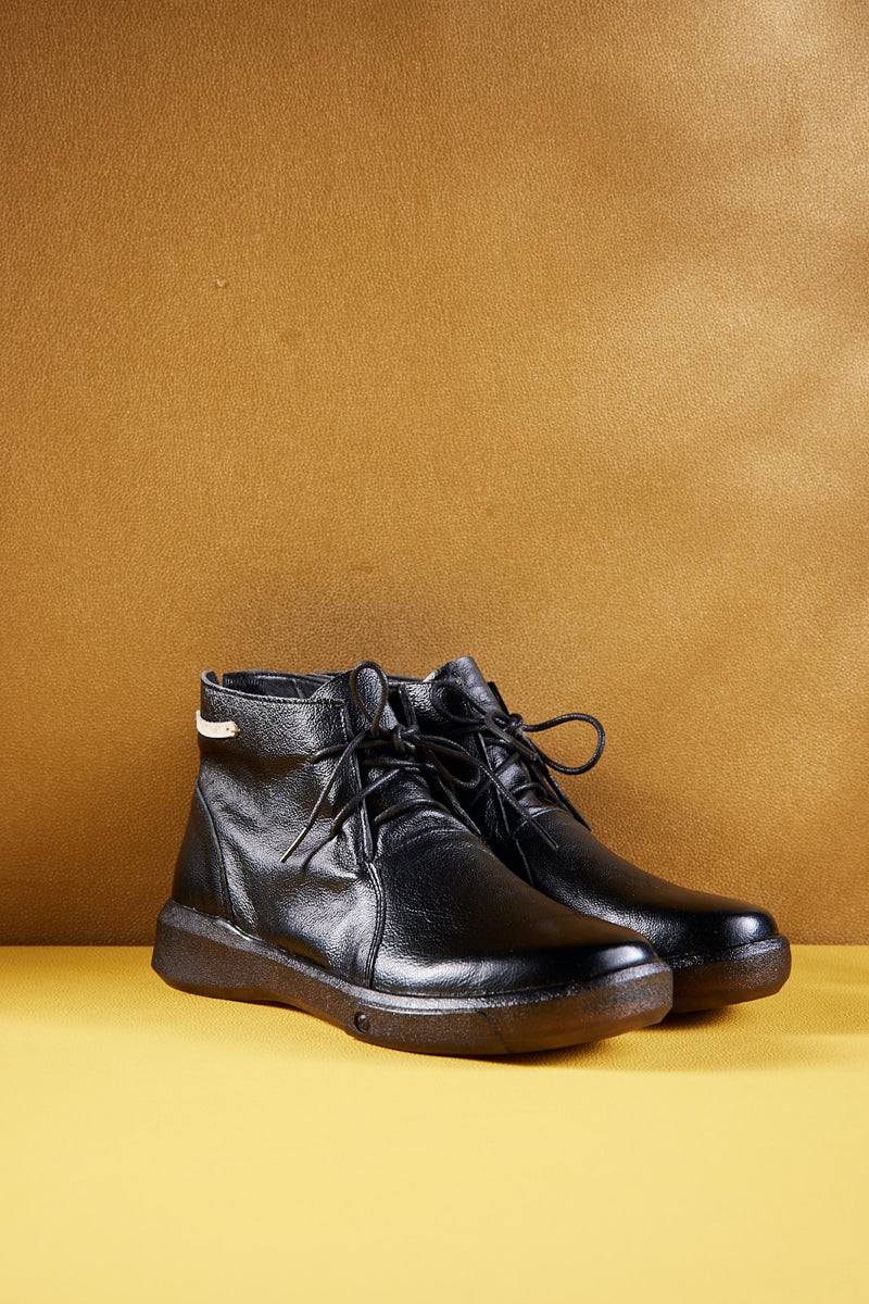 Rumour Has It | Brycen Low Ankle Leather Boots - Black