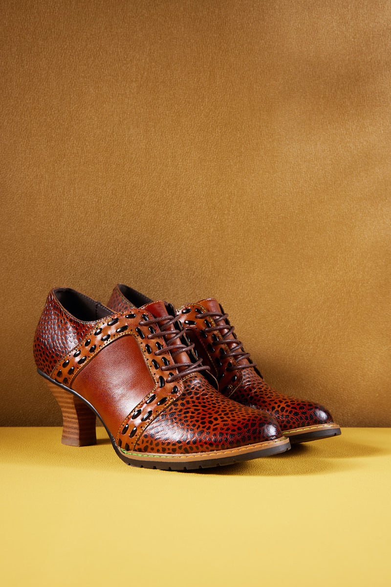 Soffia | Veronika Crack Patterned Leather Oxford - Brown