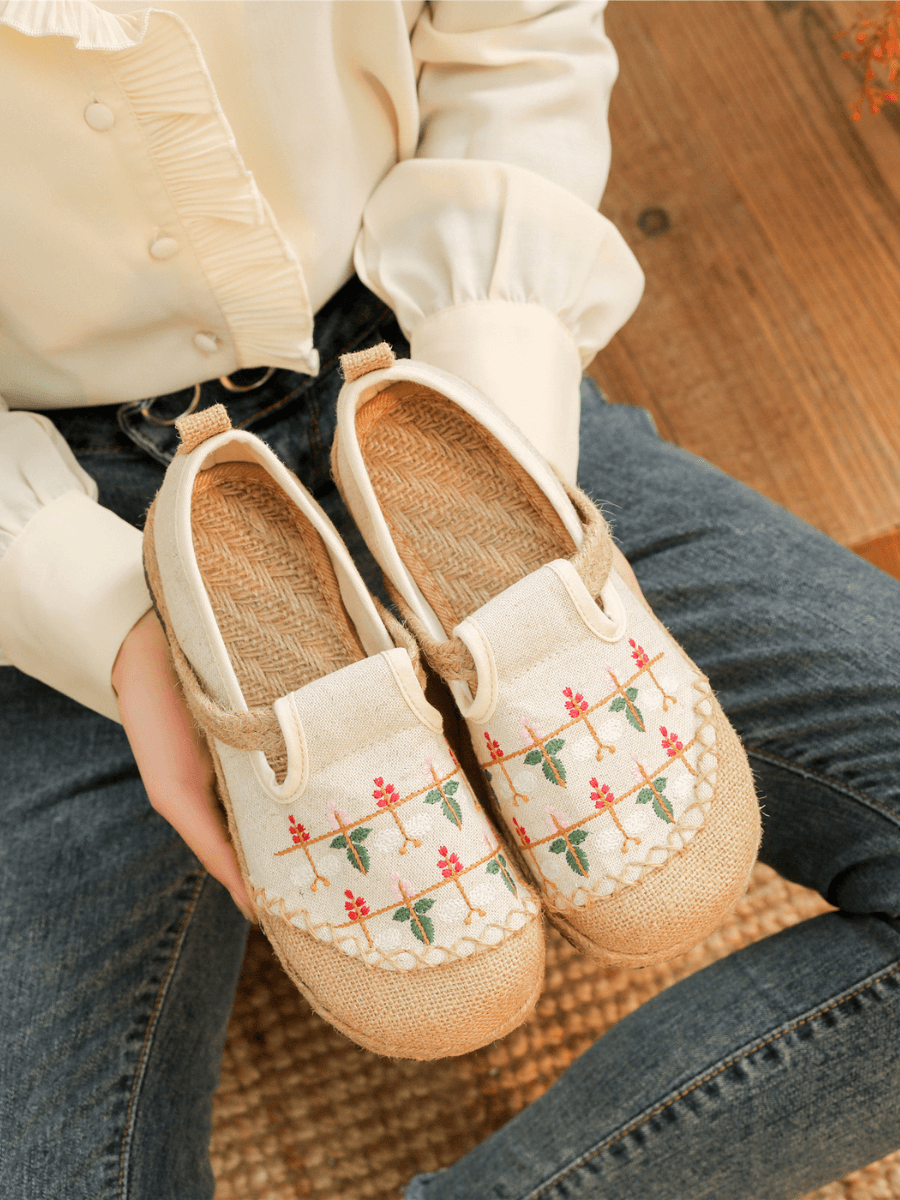 CACTUS ROSE | SWEET GARDEN EMBROIDERED LINEN ESPADRILLE - BEIGE