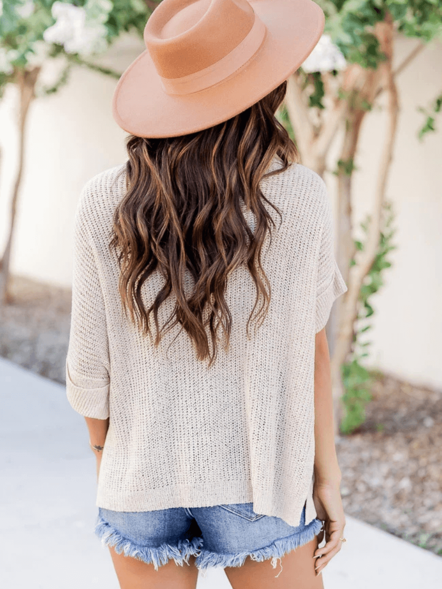 DEMETRA RIBBED KNIT SWEATER - BEIGE