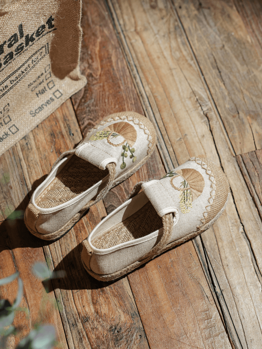 CACTUS ROSE | BASKET EMBROIDERED LINEN ESPADRILLE LOAFER - BEIGE