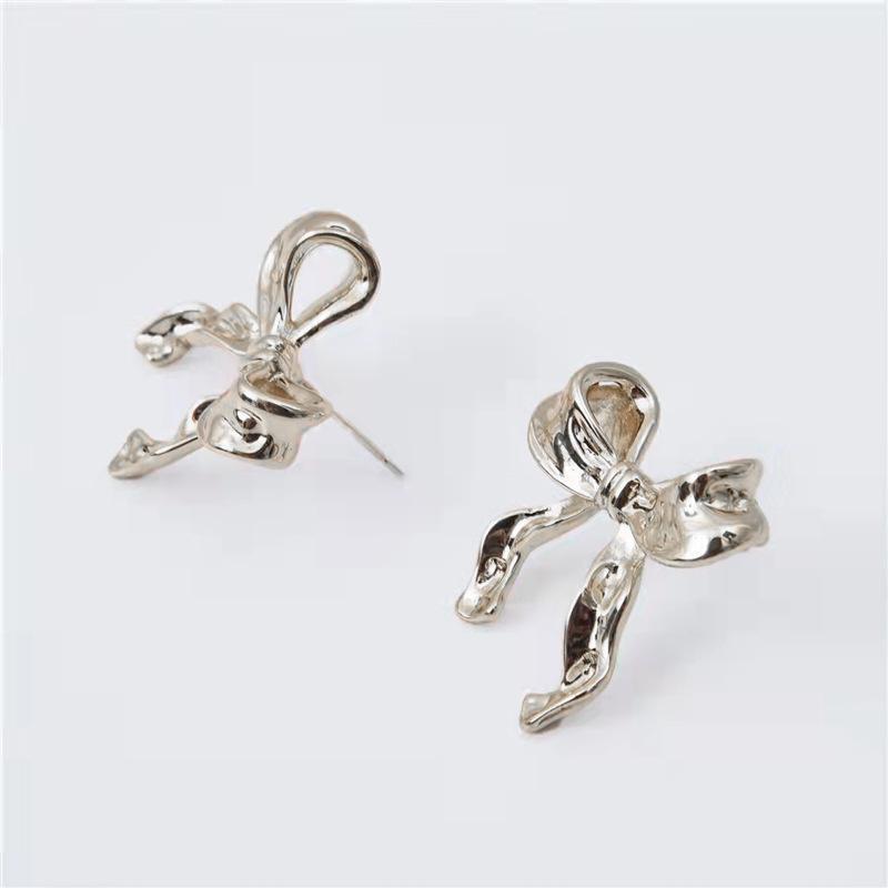 Luxe Gold Bow Earrings