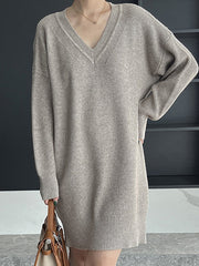 Simple Loose Long Sleeves Solid Color V-Neck Sweater Dresses