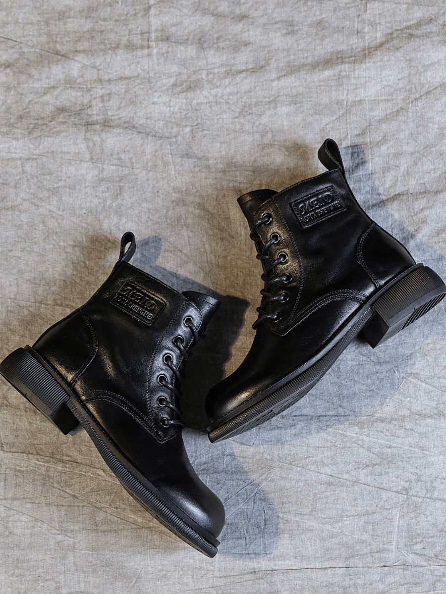 RUMOUR HAS IT | ZIP UP LEATHER COMBAT BOOT - BLACK