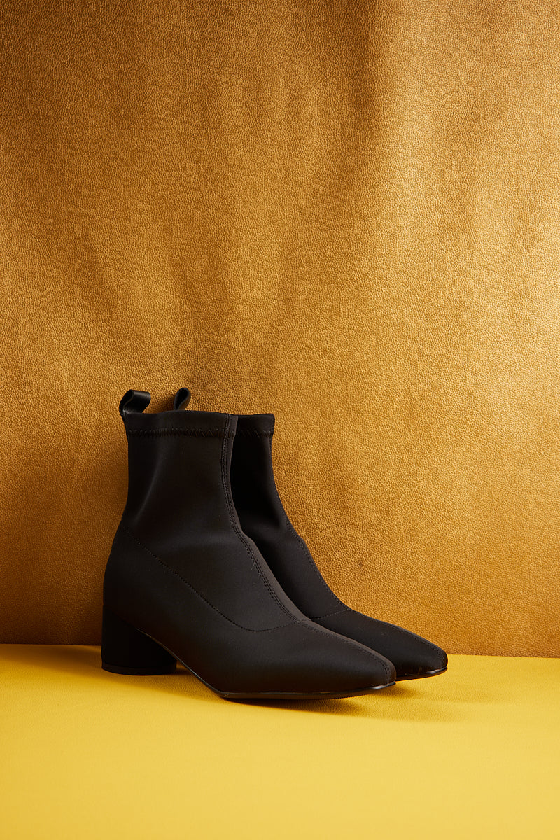 Jady Rose | Slick Chick Sock Ankle Boot - Black