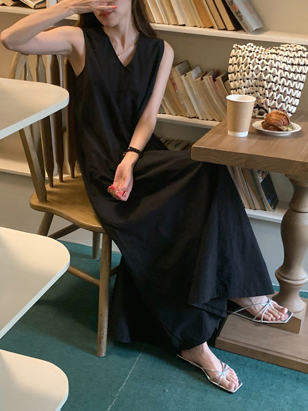 Loose Sleeveless Solid Color V-Neck Midi Dresses