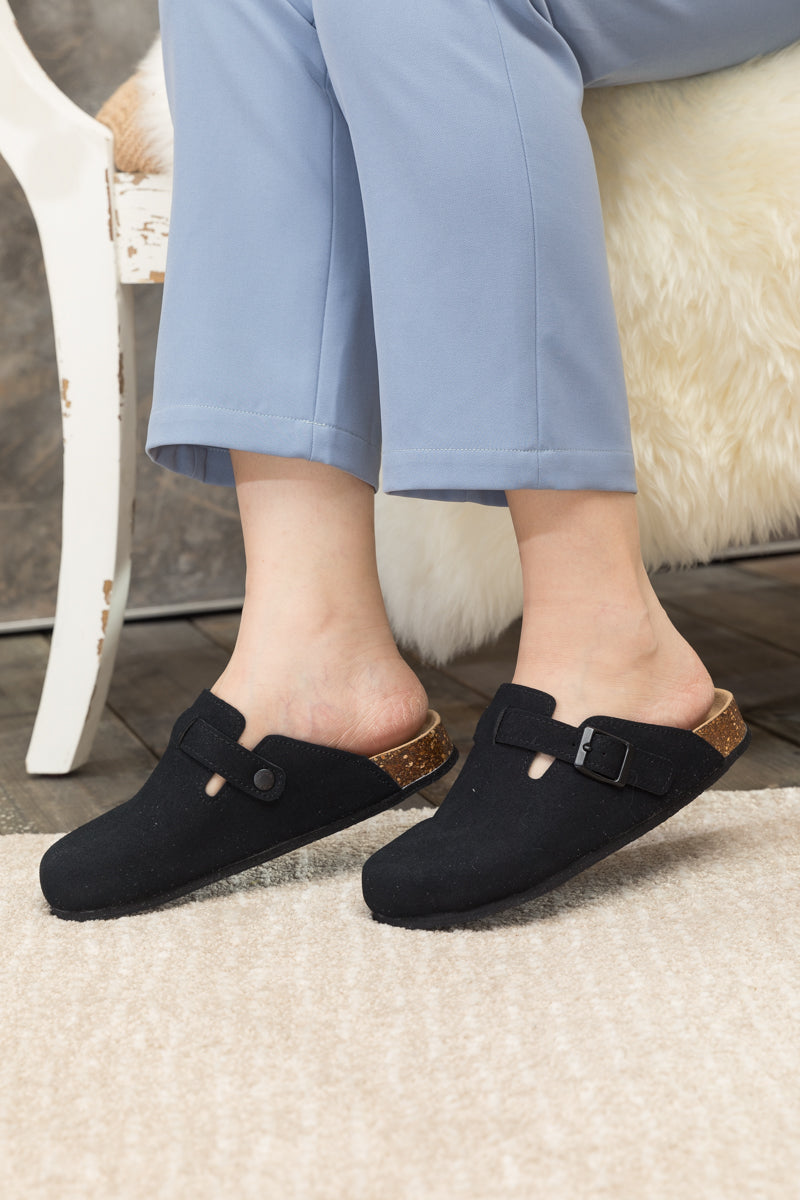 Maibulun | Buckle Suede Classic Clogs - Black