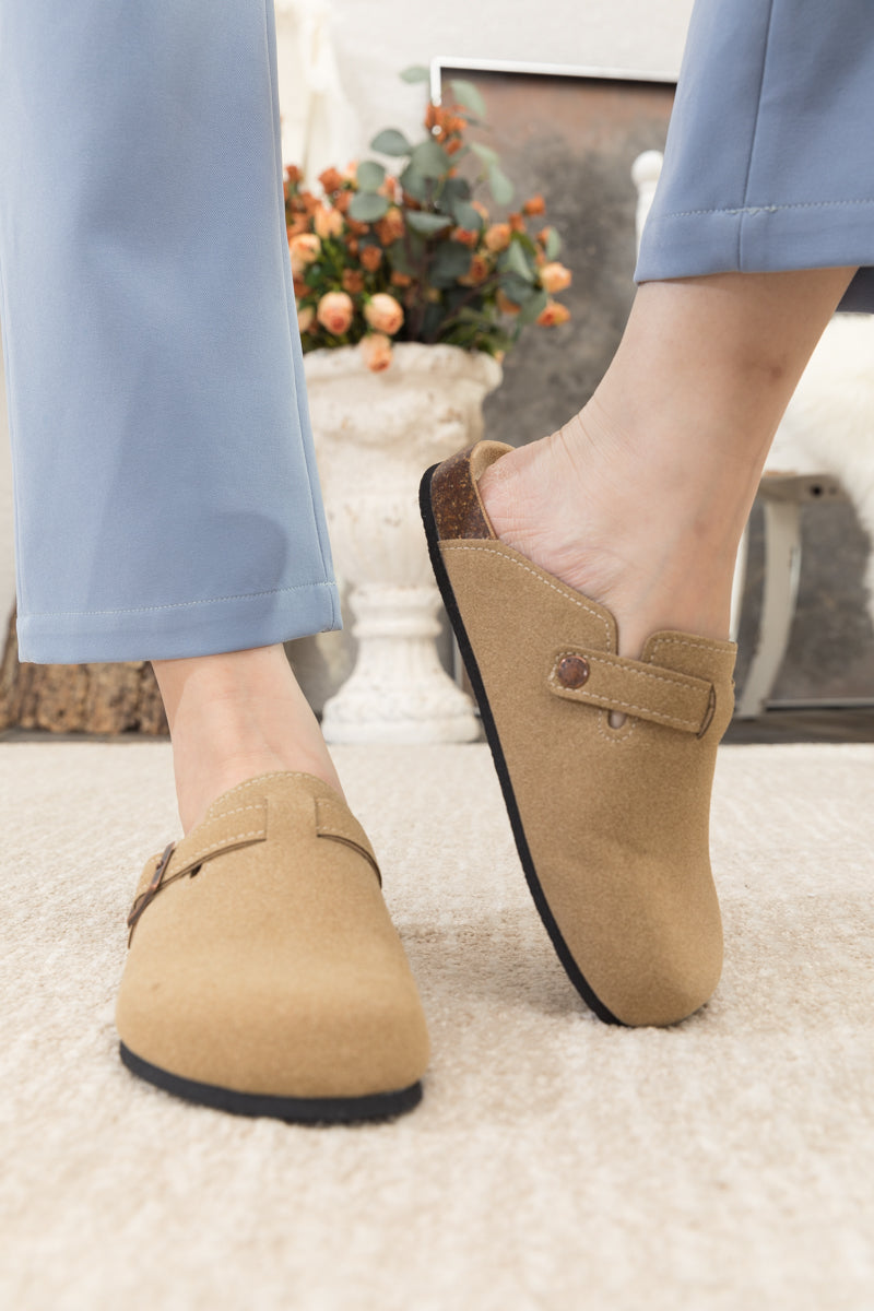 Maibulun | Buckle Suede Classic Clogs - Beige