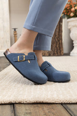 Maibulun | Buckle Suede Classic Clogs- Navy