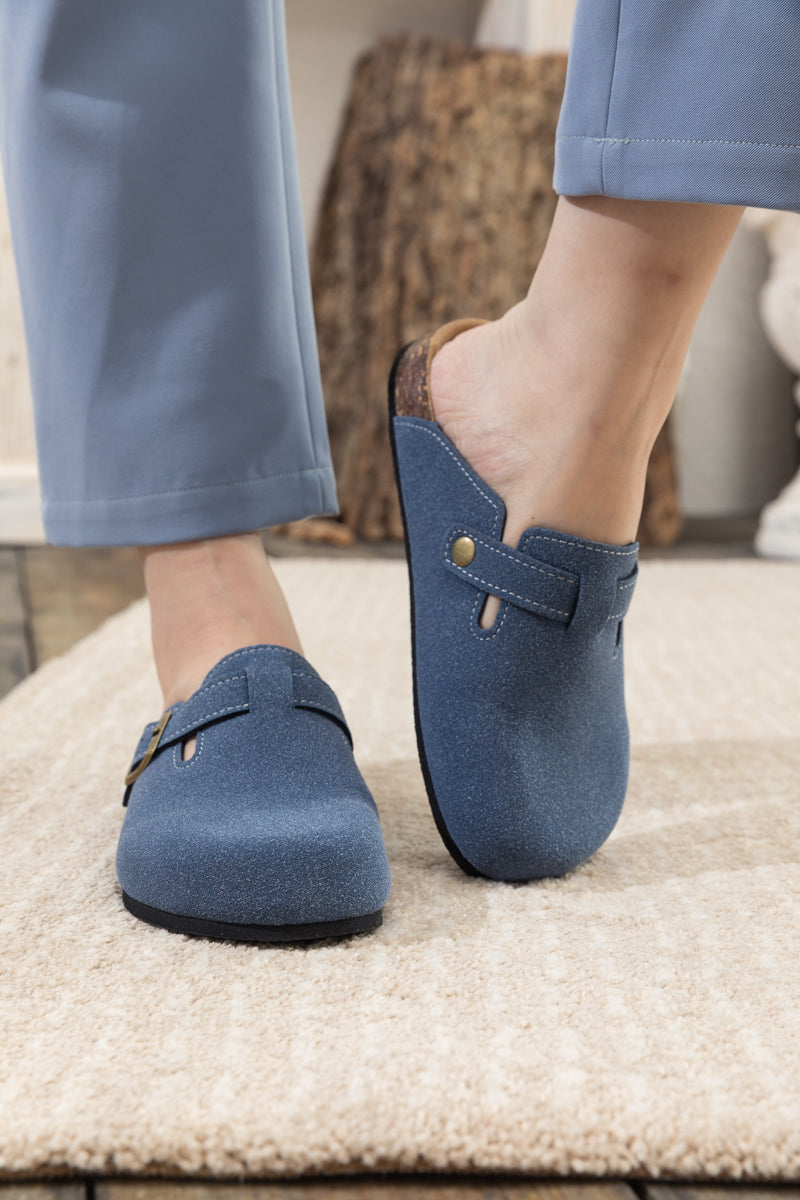 Maibulun | Buckle Suede Classic Clogs- Navy