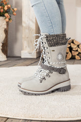 En Bloom | Ribbed-Cuff Buckle-Strap Boot - Ash