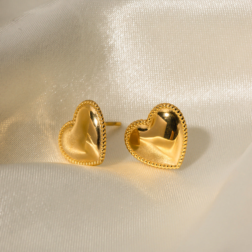 Amara Heart Stud Earrings