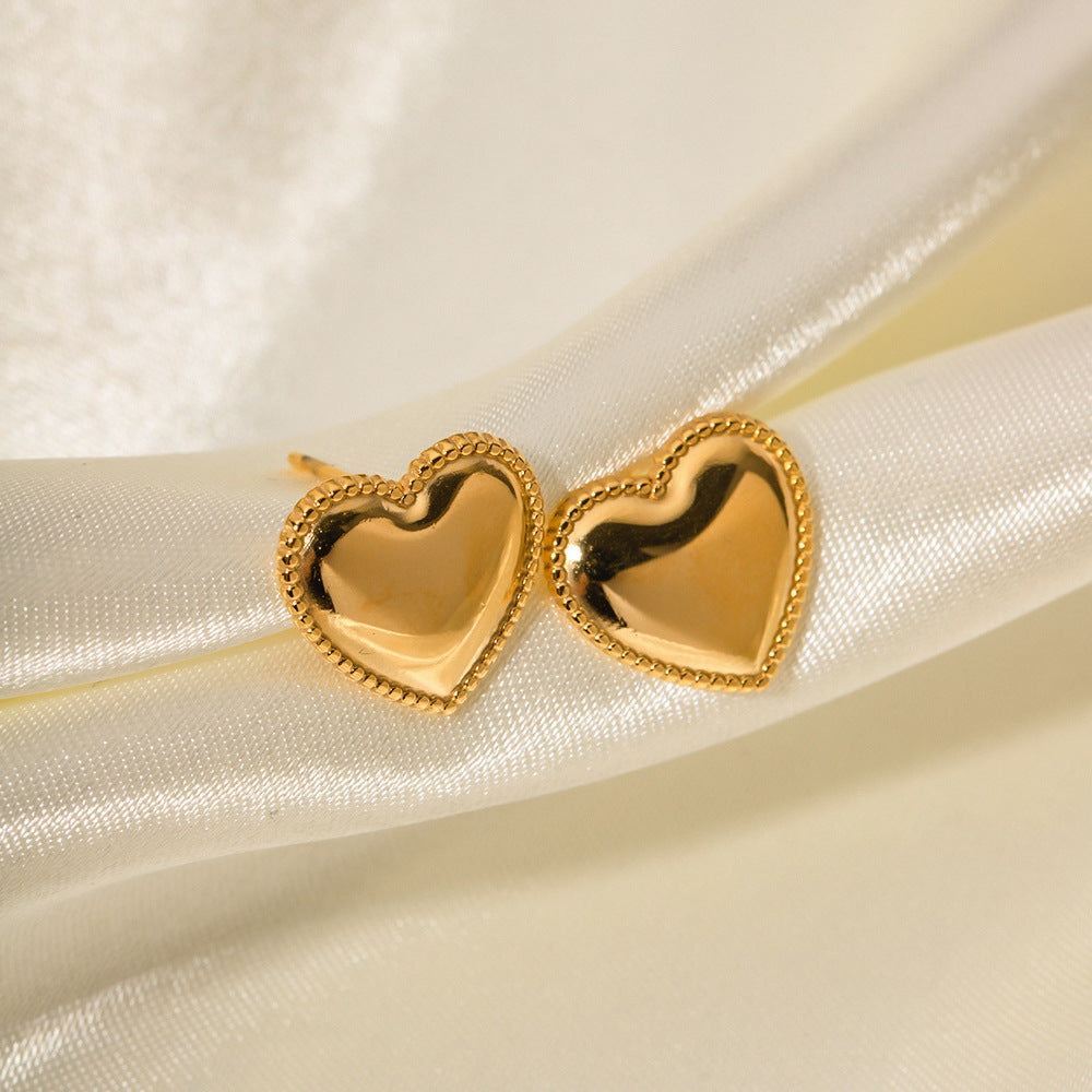 Amara Heart Stud Earrings