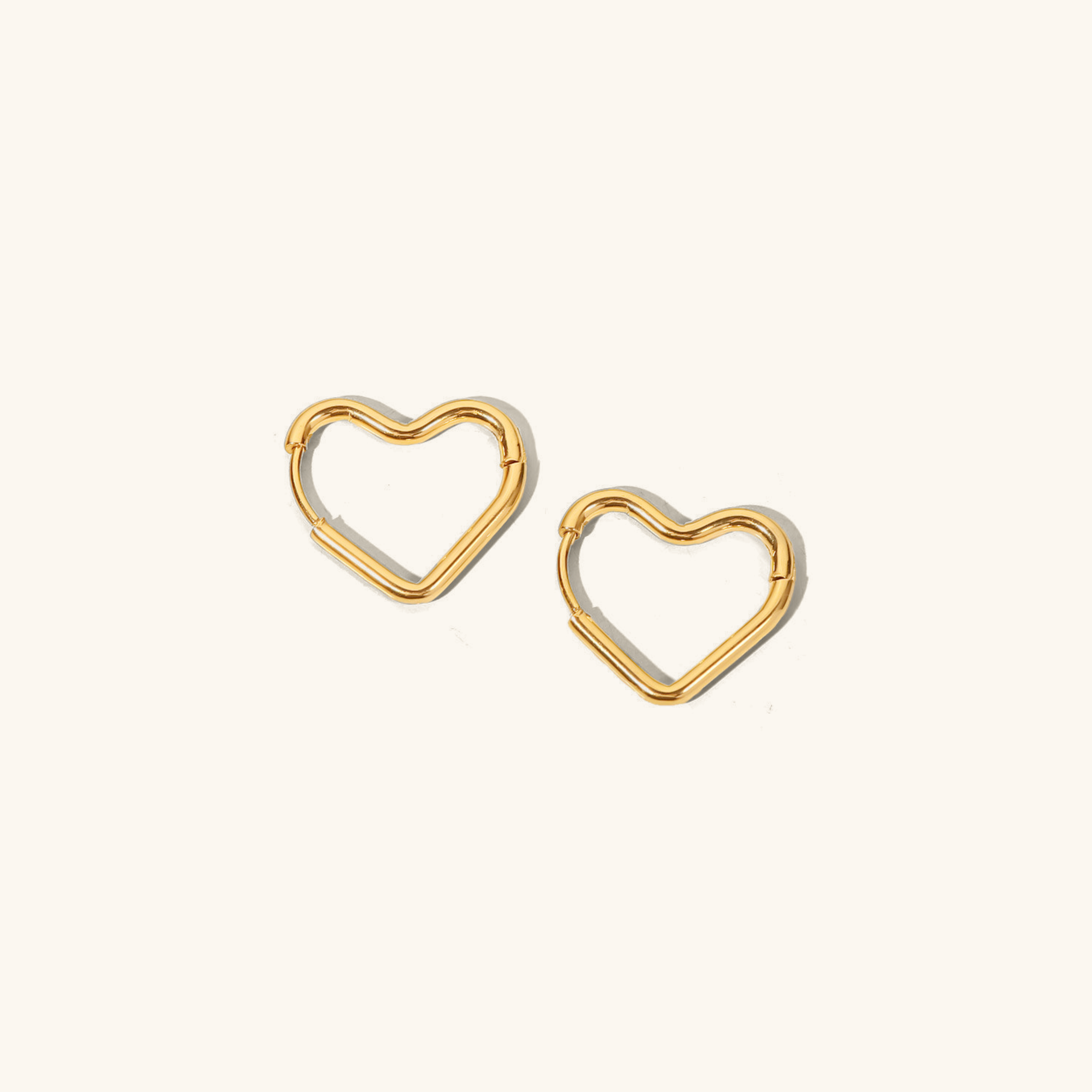 Amora Heart Earrings