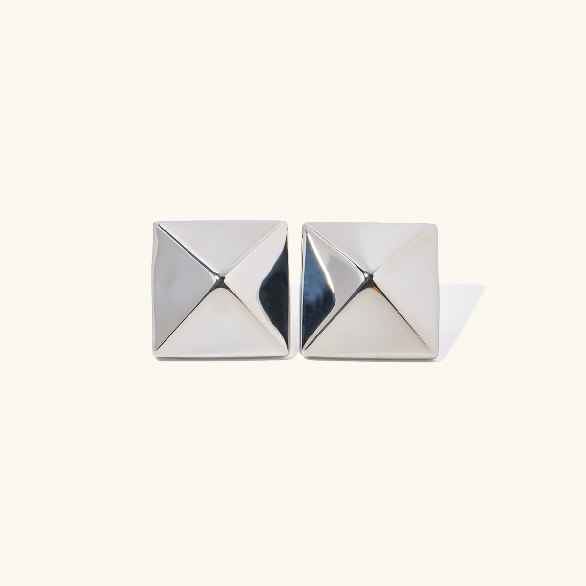 Arden Pyramid Stud Earrings