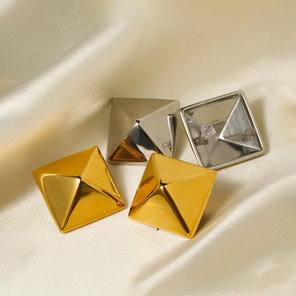 Arden Pyramid Stud Earrings