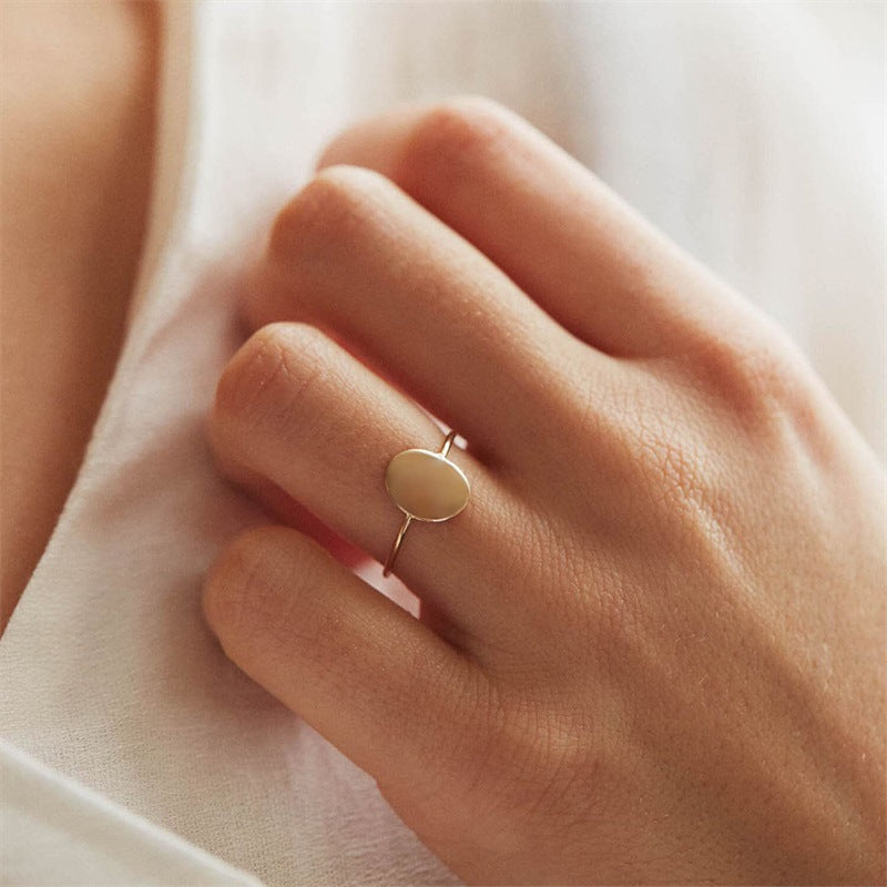 Aria Minimalist Gold Ring