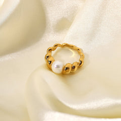 Arlette Pearl Ring