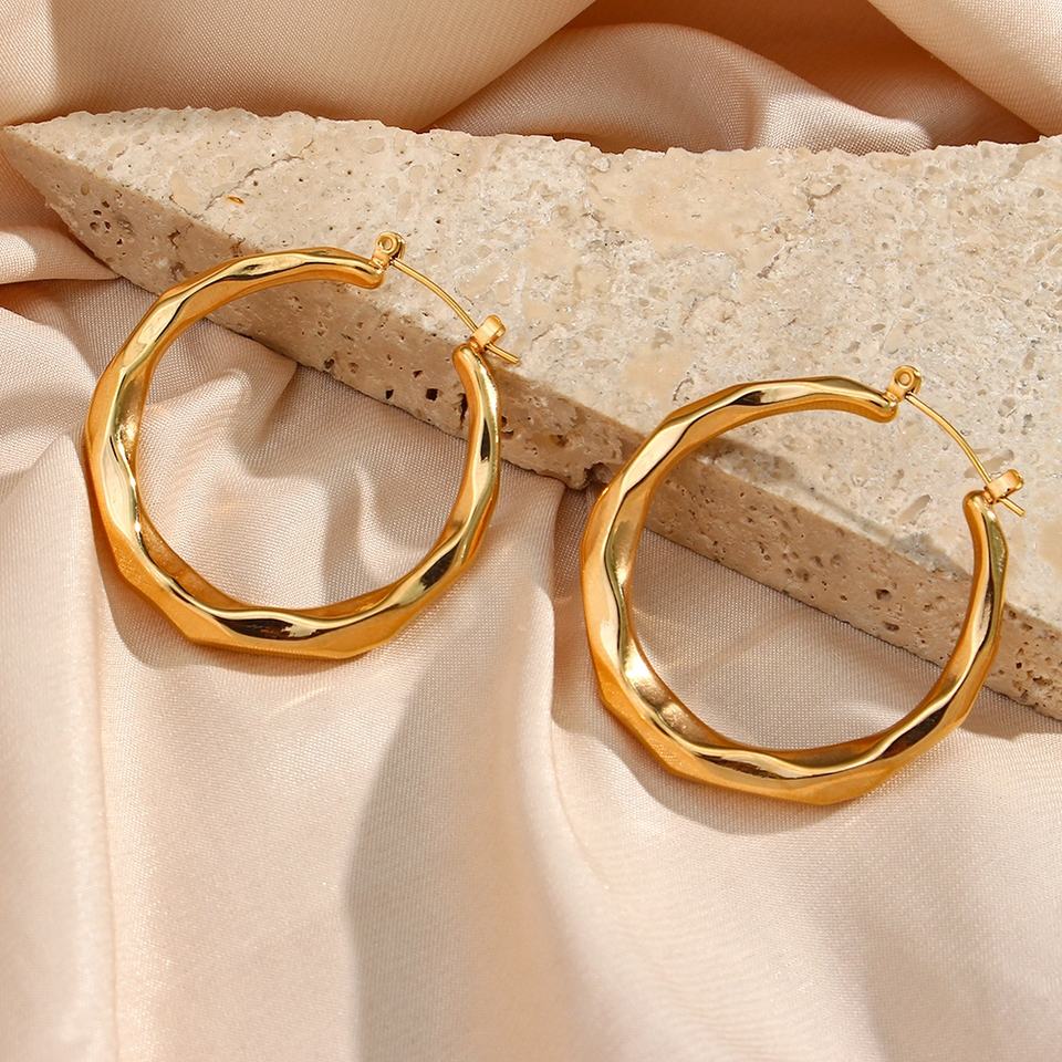 Astra Wave - Sculpted Gold Hoop Earrings