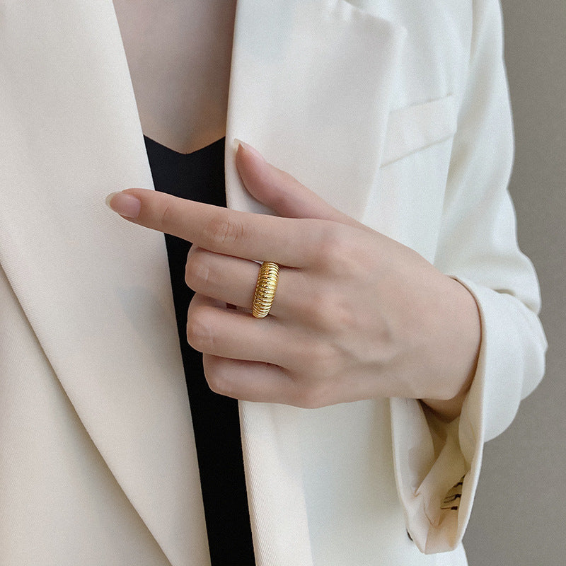 Aurea Gold Band Ring