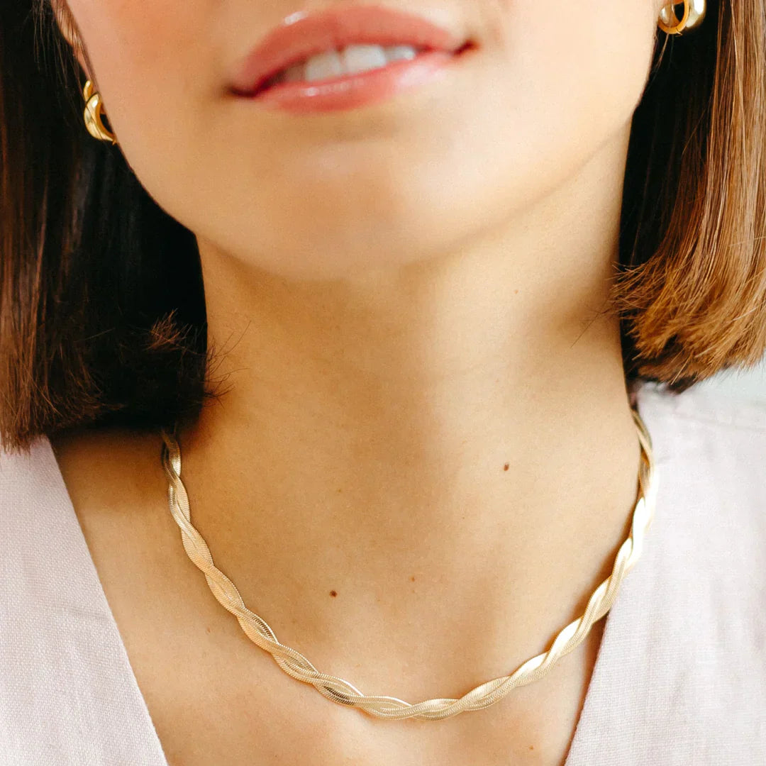 Aurelia Twisted Gold Necklace