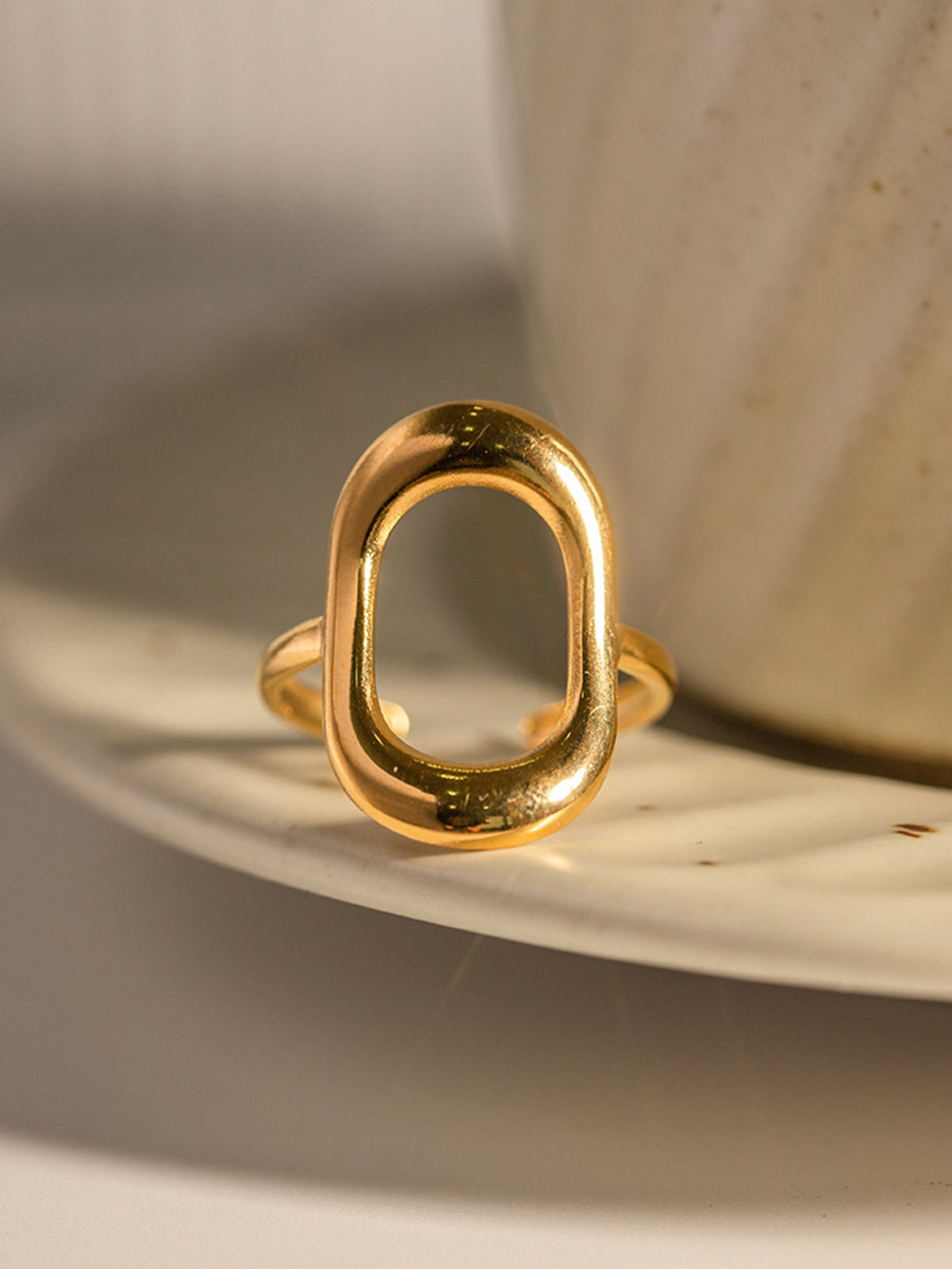 Minimalist Window Ring