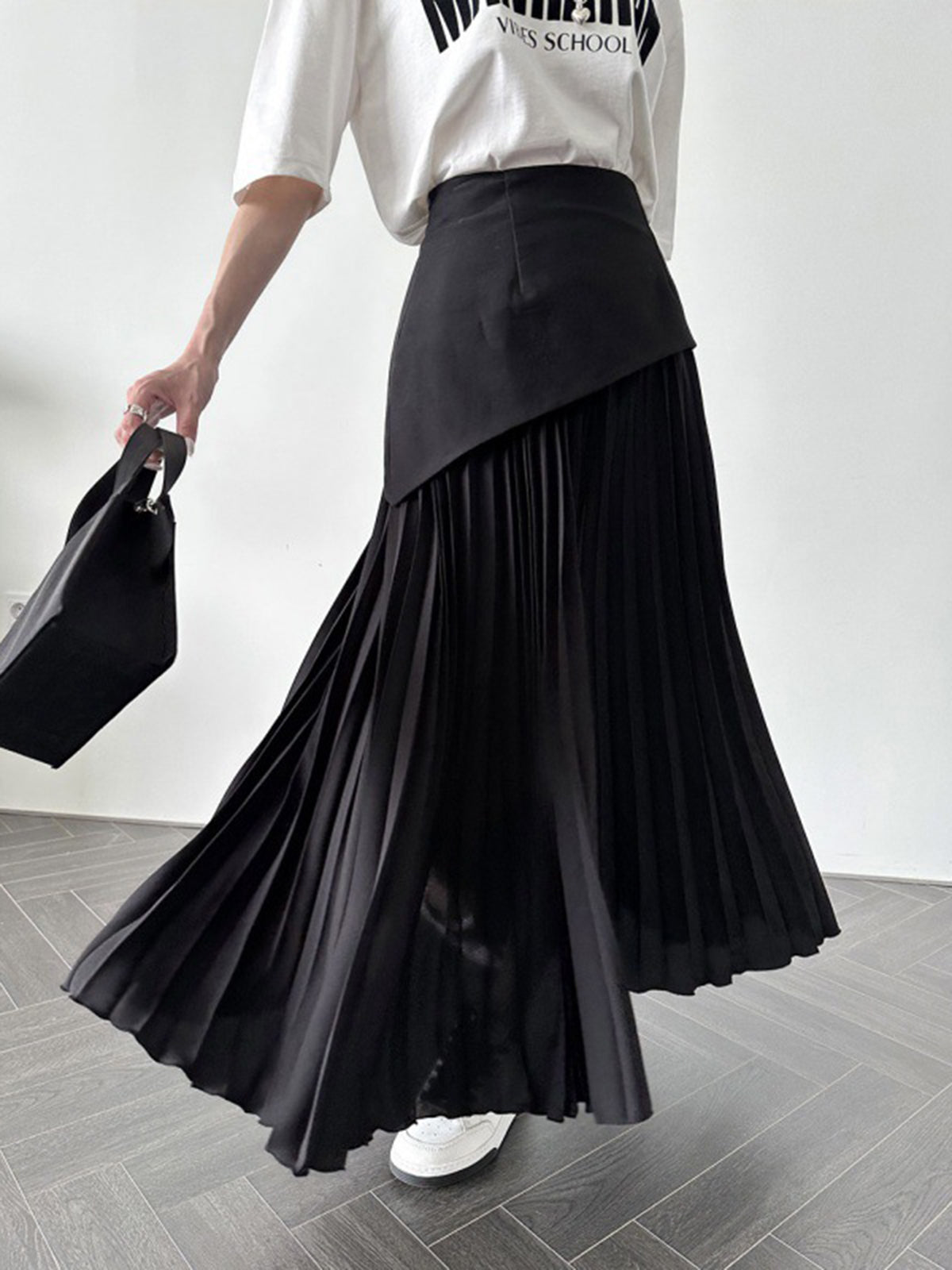 Pleated Patchwork Maxi Skirt