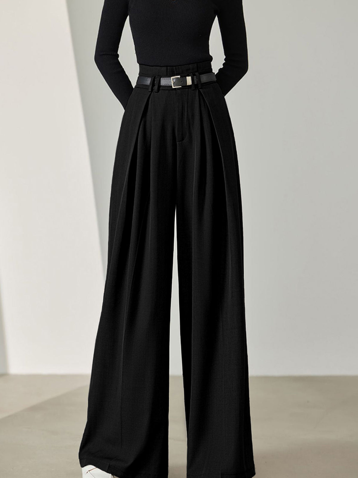 Solid Belted Pleated Wide Leg Pants